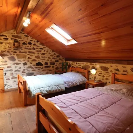 Holiday home Charmante Maison De Caractere, Entre Cantal Et Lot, 4 Pers, Terrasse Couverte, Cheminee, Animaux Ok - Fr-1-742-382